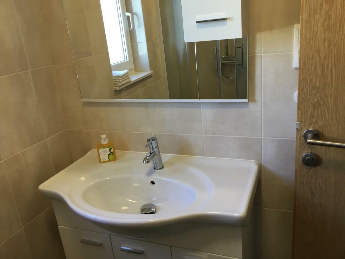 Apartments Villa Sophia Трогір Екстер'єр фото